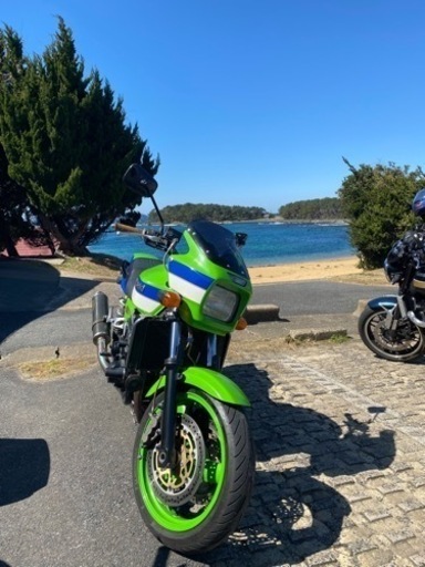 カワサキZRX1100