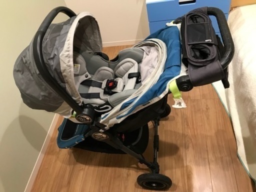 乳児用ベビーカー&カーシート Baby Jogger 手渡し希望 | inmarco.ae