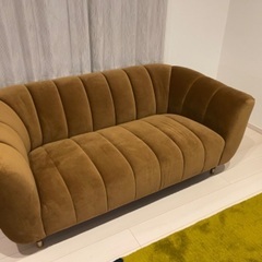 3人掛けソファ・KARE・ほぼ新品・美品