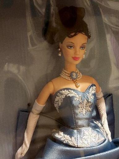 決まりました　　　WEDGWOOD ウェッジウッド　バービー人形