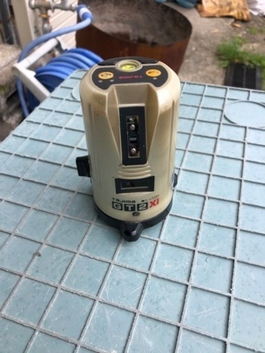 たじま TAJIMAレーザー2つ、三脚1つ バラ売り不可 - その他