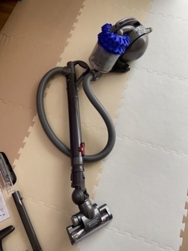 中古　掃除機　ダイソン　Dyson