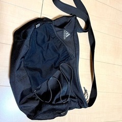 ＊adidas ショルダーバッグ＊ ブラック