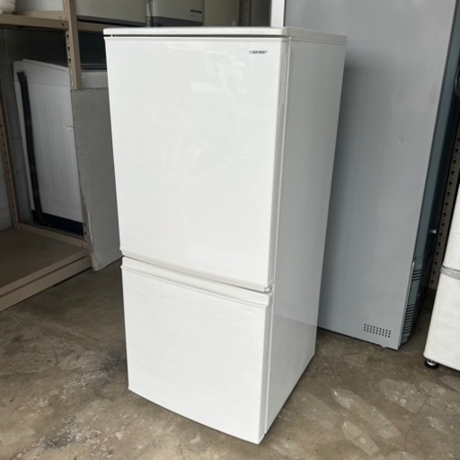 SHARP 冷蔵庫　SJ-D14D-W  2018年製　白
