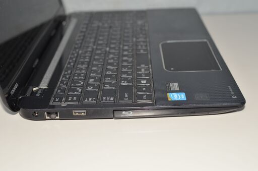 最新Windows11+office 爆速SSD256GB 東芝 dynabook T553/37JB Celeron 