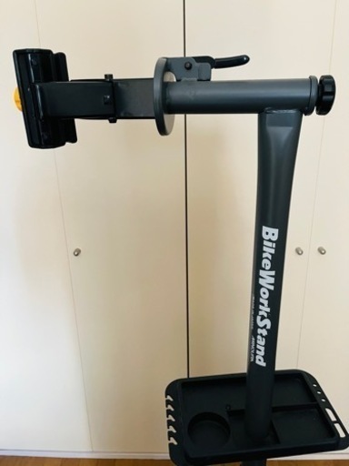 引取り限定 ローラー台とバイクスタンドとケトルベル