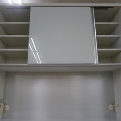 R098 丸山工業 高級キッチンボード、食器棚、幅133cm 美品