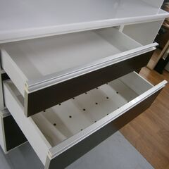 R098 丸山工業 高級キッチンボード、食器棚、幅133cm 美品