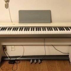 電子ピアノ　カシオPX-130 88鍵　タッチ　レスポンス
