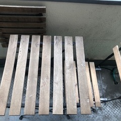 【ニトリ】折り畳み式椅子付き木製ニトリテーブル