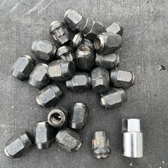 ハイエース100系　１６インチ　デイトナタイプホイール・タイヤセット