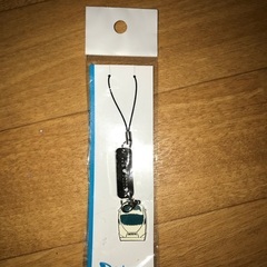 小田急ロマンスカー　VSEストラップ　500円
