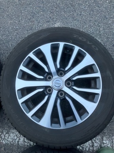 日産 セレナ C26 後期 ハイウェイスター 純正ホイール付きタイヤ 日産 セレナ C26 後期 ハイウェイスター 純正ホイール付きタイヤ 日産