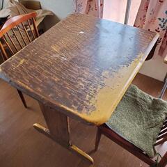 木製テーブル(折り畳み式)