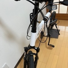 2022年BESV psa1白色　