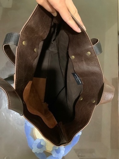 レザー　トートバッグ　GRÜNBAG Leather Bag 新品 レザー トートバッグ GRÜNBAG Leather Bag 新品