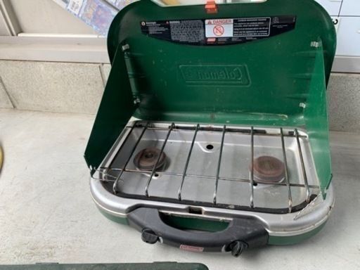 コールマン パワーハウス LPツーバーナーストーブ2