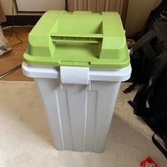 プラスチック製　45リットル用ゴミ箱