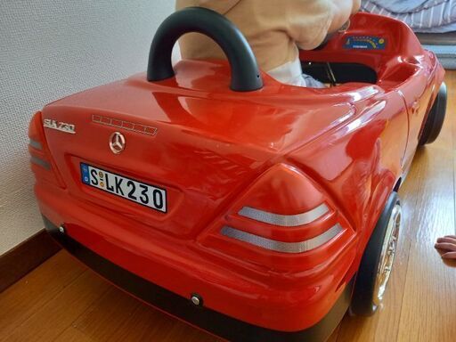 大幅値下げ中‼️カッコいい子供用車ペダル操作‼️