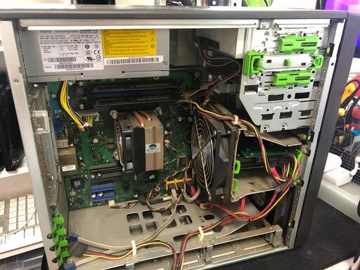 富士通：PRIMERGY TX100 S3 4GB HDD500GB 【公式ショッピングサイト】