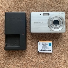 FinePix J10