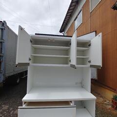 予約になりました)キッチンボート(食器棚ニトリ製品)オートクローザー