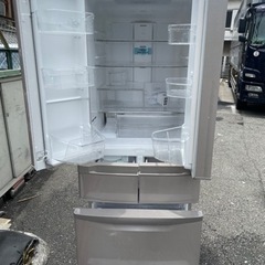 HITACHI ノンフロン冷蔵庫　R-SF42BM  415L 直接引き取り　2012年式 HITACHI ノンフロン冷蔵庫 R-SF42BM 415L 直接引き取り 2012年式