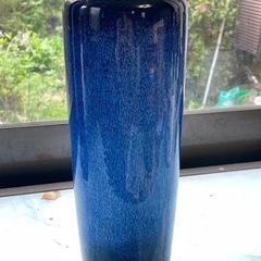 花瓶　青色