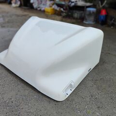 送料込 いすゞ エルフ ワイドキャブ 導風板 エアディフレクター