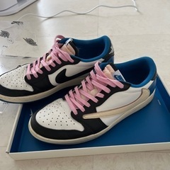 Travis Scott × Fragment × Nike Air Jordan 1 Low