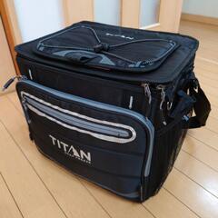タイタン(TITAN) ハードコア 40缶収納 折り畳みクーラーバッグ