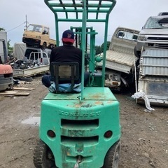 コマツフォークリフト1.5トン