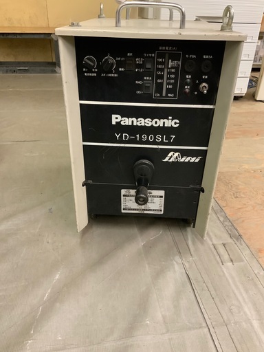 中古⭐︎Panasonic 半自動溶接機　ミニシリーズ　ＹＭ−１９０ＳＬ７