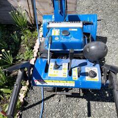 冬が近くなると除雪機はお値段アップ!!今が買い時….☃︎.\'.°☽