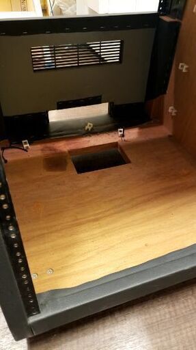 エフェクターラック 10Uサイズ キャスター付