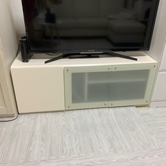 テレビ台  至急お願いしたいです