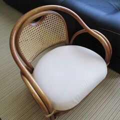 籐製品　座椅子（ミニチェア）　6月いっぱい