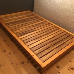 木製ベッド　フレーム　簡単組み立て