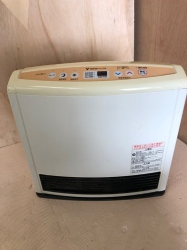 【中古】リンナイガスファンヒーター