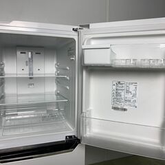 (220616)　ハイセンス　冷凍冷蔵庫　HR-D1301　2016年製