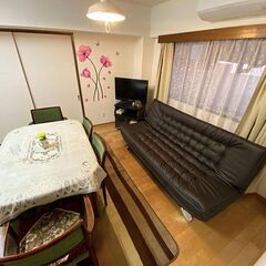 都営三田線三田駅より徒歩4分！43.5畳の広い部屋です。ご家族や...