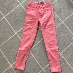 LEVI’S 女の子ピンク色パンツ　120くらい【取引中】