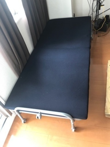 ニトリ　折り畳みシングルベッド