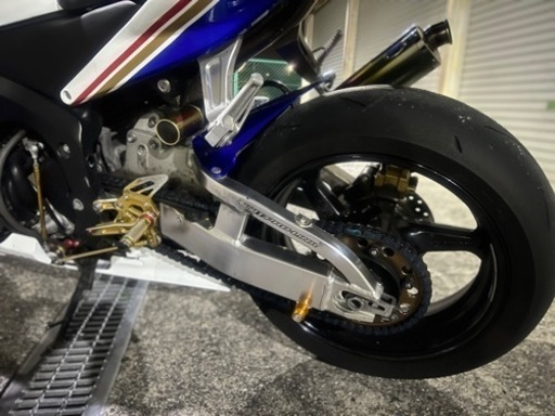 CBR600RR ロスマンズ　PC37 HONDA