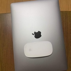 Macbook air 2020 retina M1 Ram 8GB SSD 256 GB