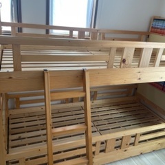 木製二段ベッド　ニトリ製