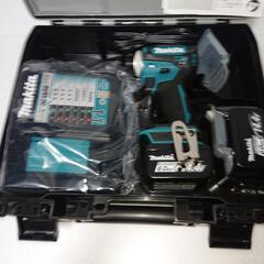 新品未使用マキタ、インパクトドライバー