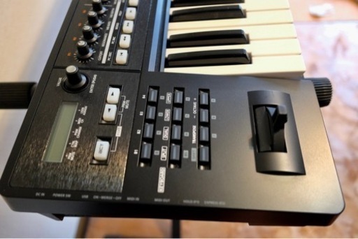 MIDIコントローラー】【DTM】Roland A-800PRO【61鍵】