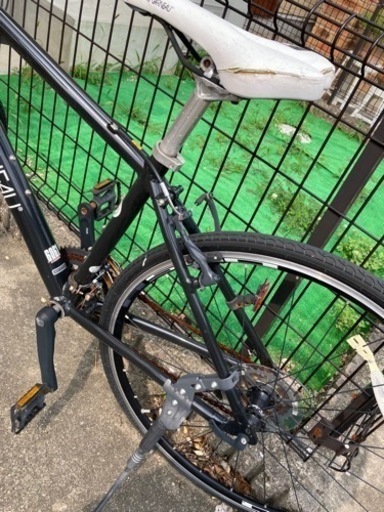 Louis Garneau TIREUR 24段変速(受け渡し先決定) LOUIS GARNEAU Louis Garneau TIREUR 24段変速(受け渡し先決定) LOUIS GARNEAU