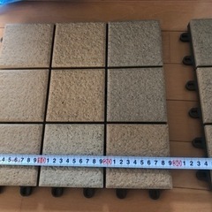引き取り決定しました】テラコッタタイル(ベランダ用)